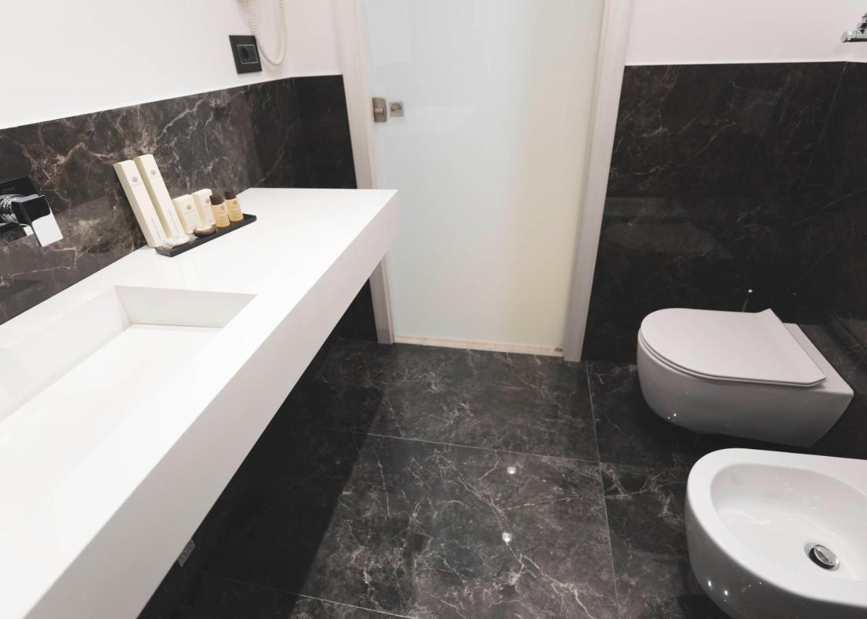 Thalya Luxury