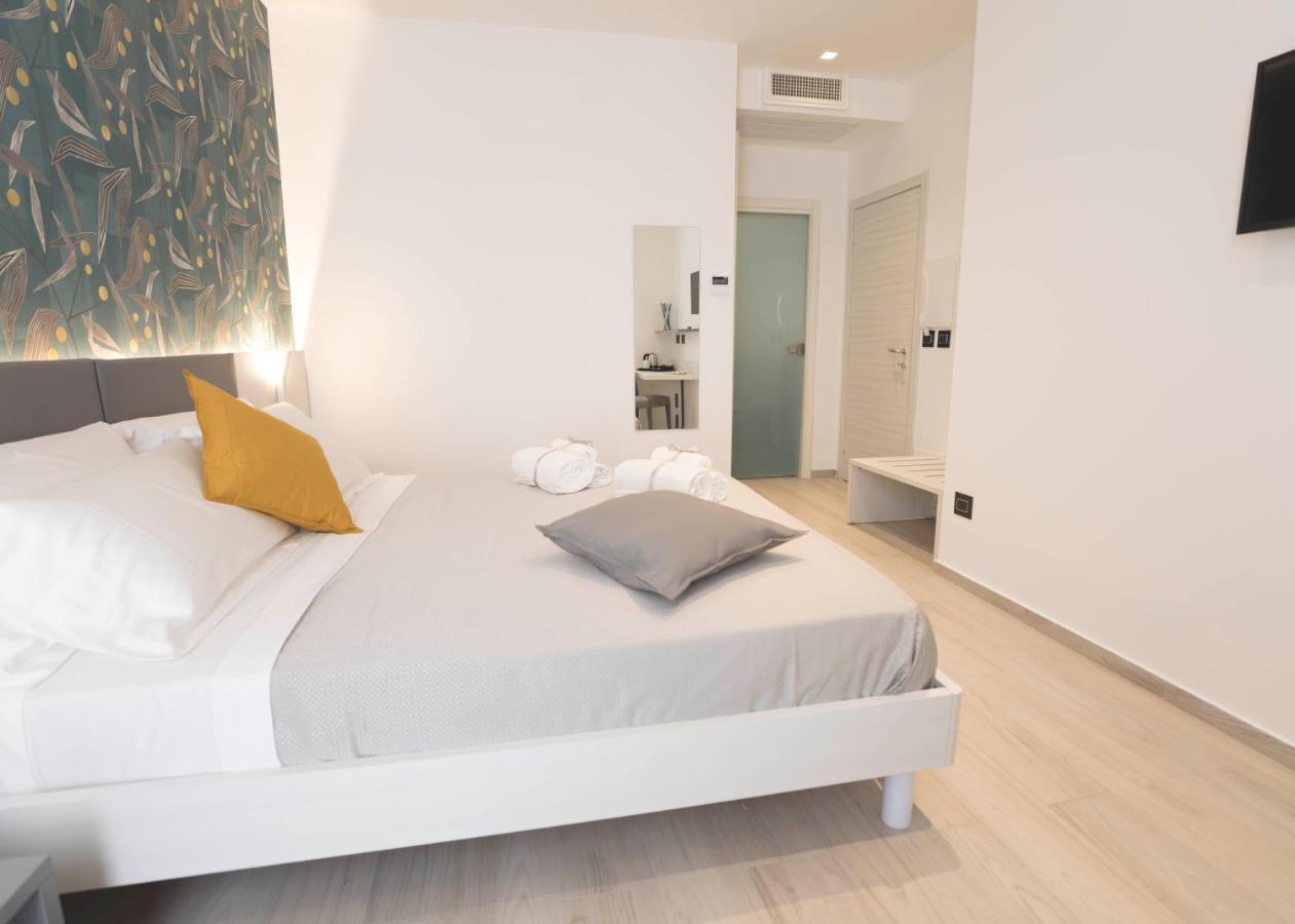 Alojamento de Acomodação e Pequeno-almoço Thalya Luxury 3*