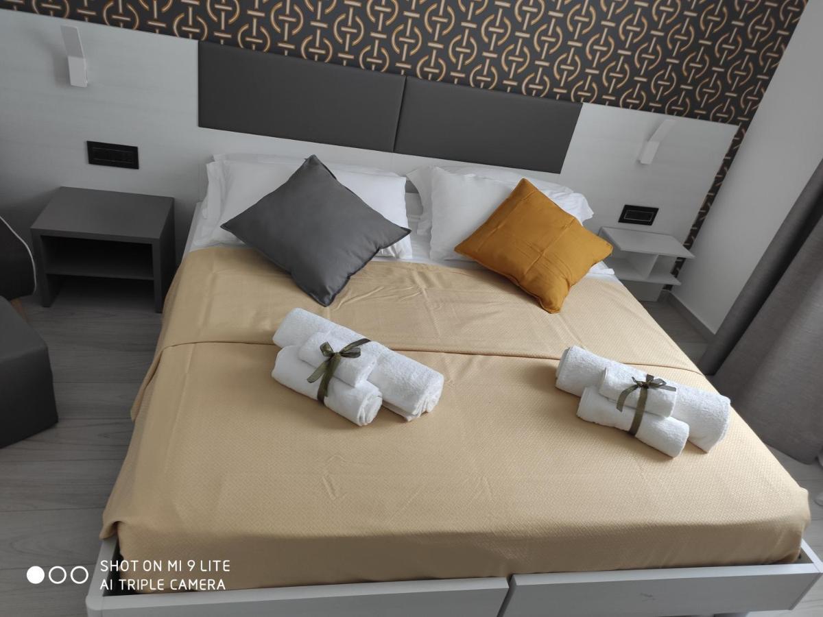 Alojamento de Acomodação e Pequeno-almoço Thalya Luxury
